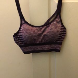Sports bra never been worn